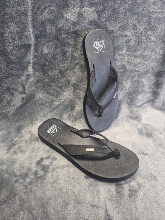 Reef Shoes - Reef Element Flip Flop Sandals Black Size 8 Metal Logo Slip On